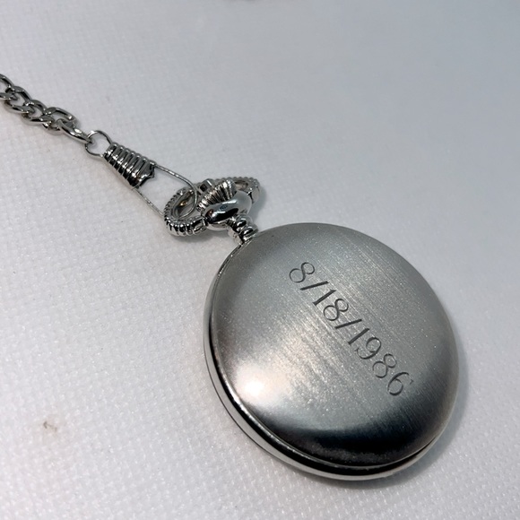 Colibri of London 17 Jewel Pocket Watch, picture frame, chain & Box Silver-tone - Picture 7 of 16